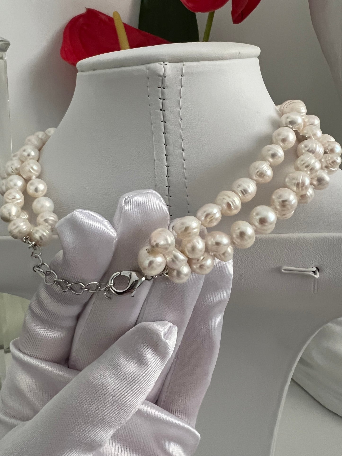 Collarino in perla barocca cameo conchiglia