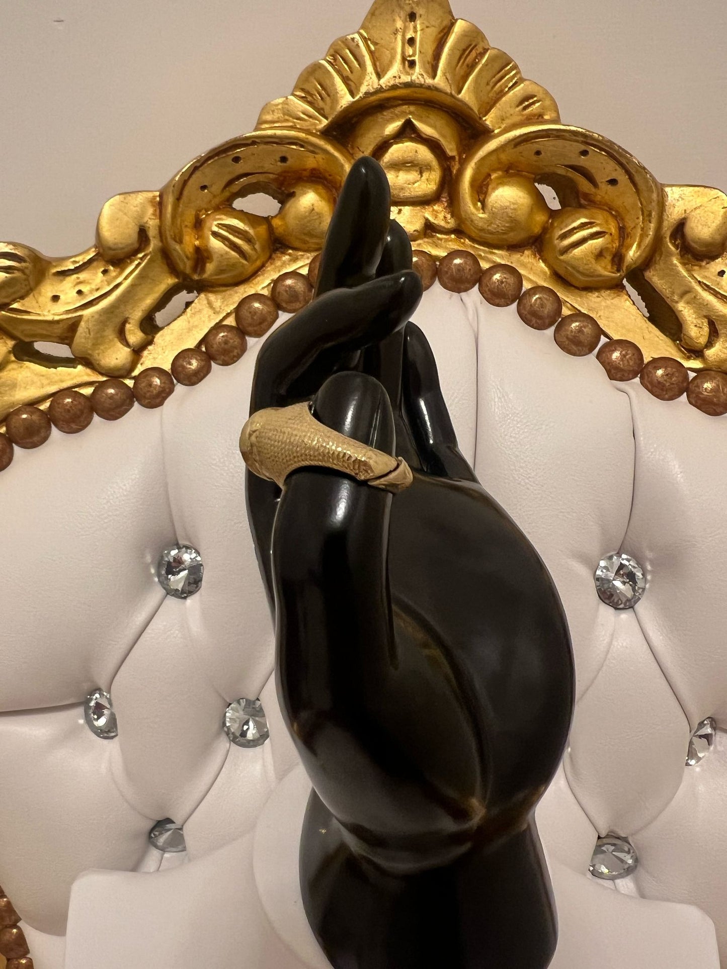 Anello in argento con corallo rosso