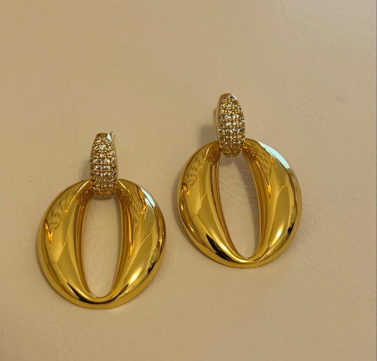 Orecchini e  zirconi