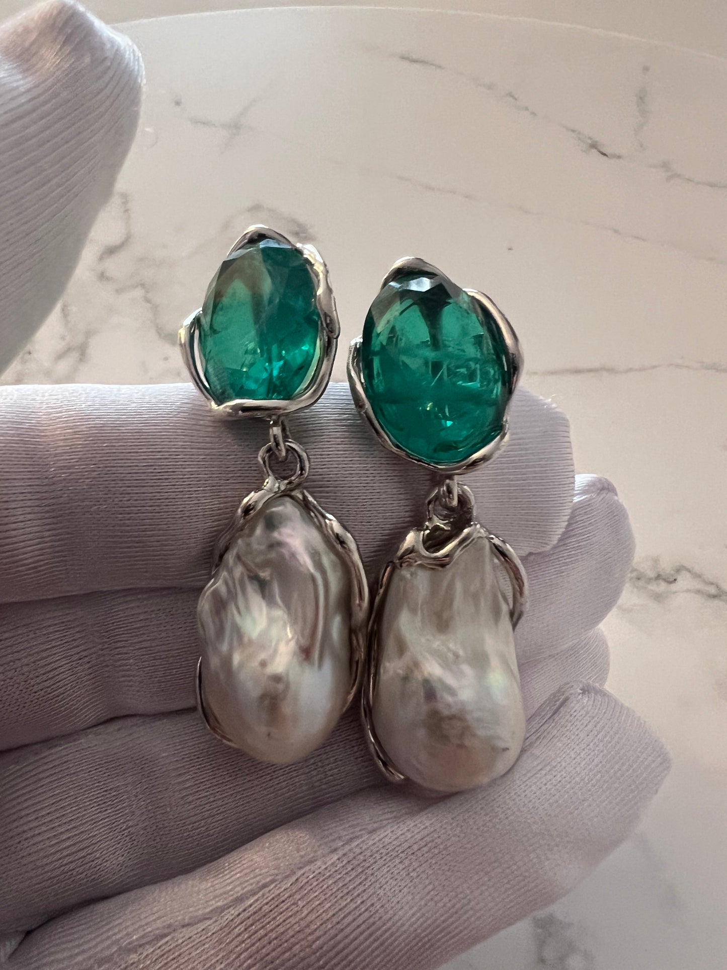 Orecchini in perla barocca