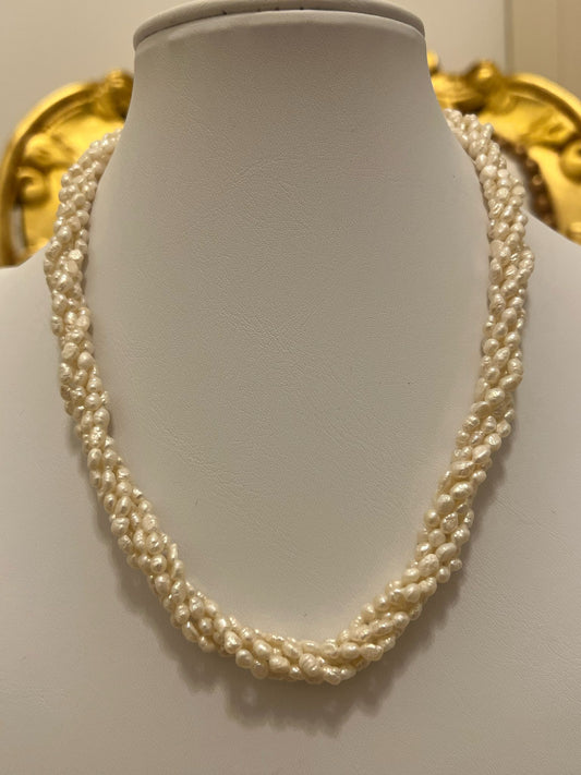 Collana in perle di fiume