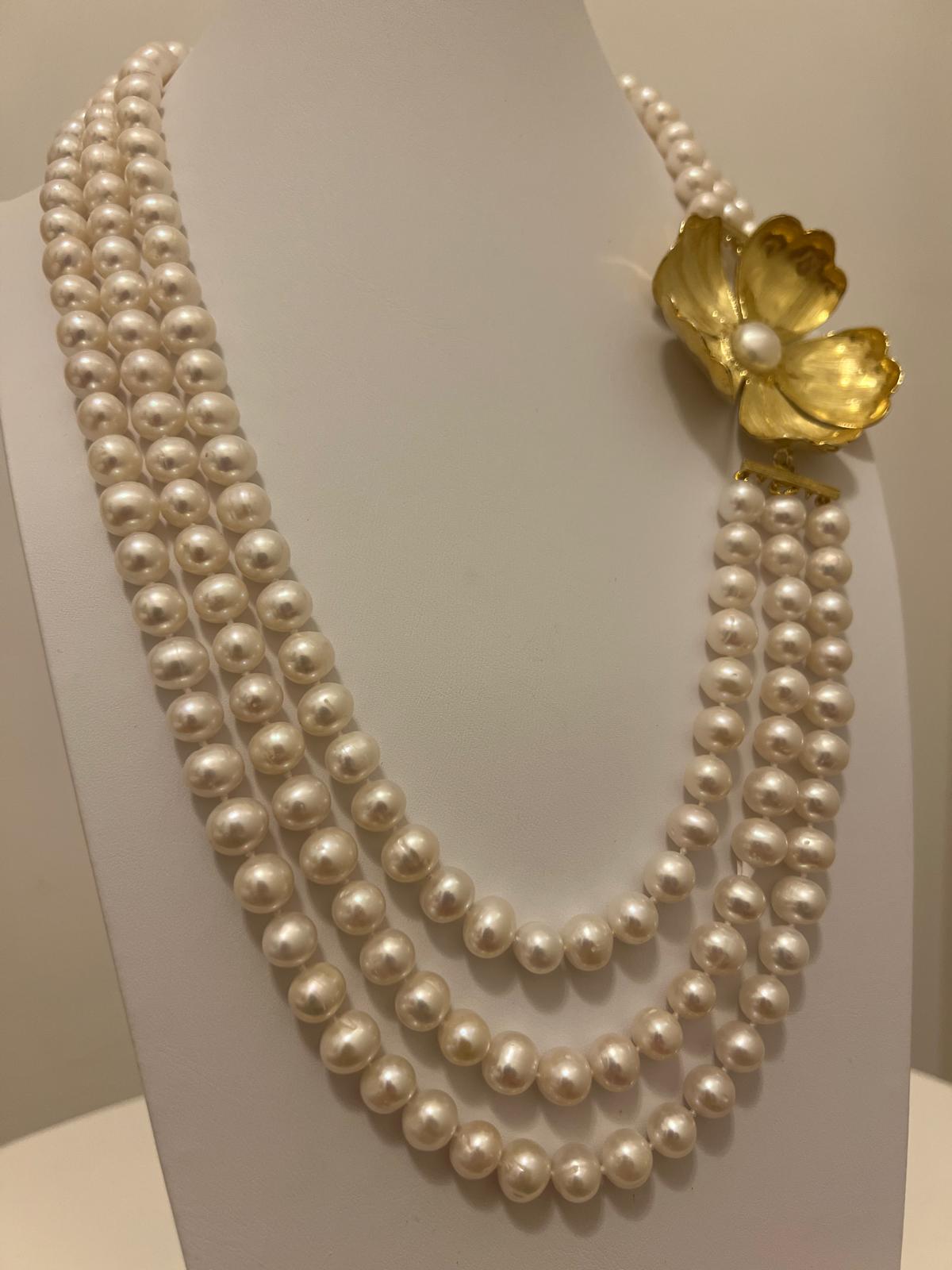 Collana lunga a tre fili perle naturali